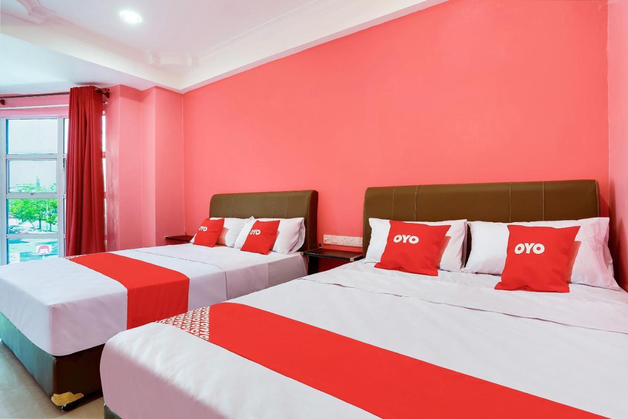 Oyo 89387 Sun Keerana Hotel Klang Esterno foto
